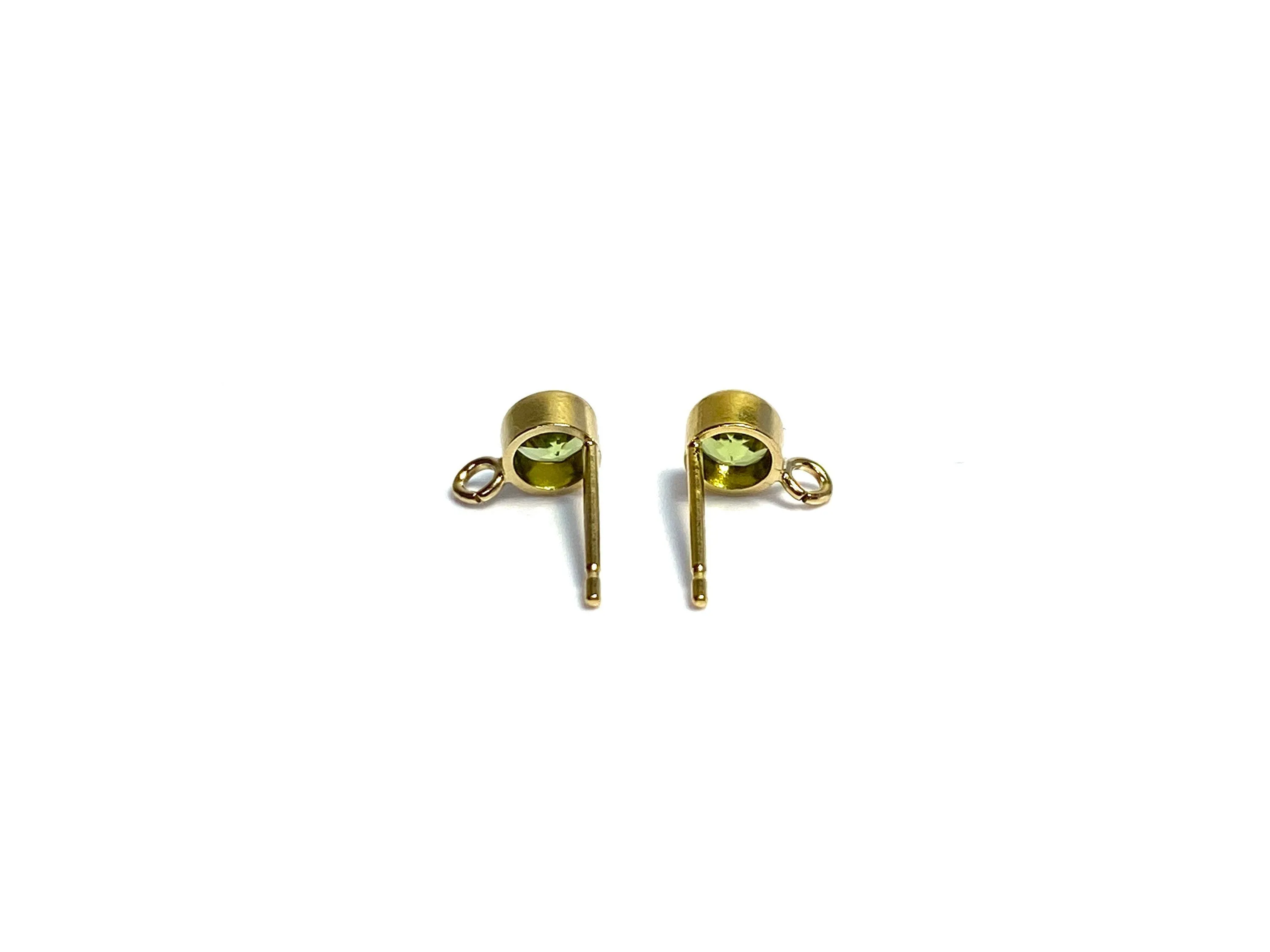 14K Gold Filled 4.0mm Peridot Gemstone, Bezel Post Earring W/ Ring, 14KGF