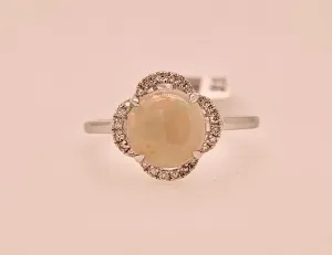 14K White Gold Opal Ring