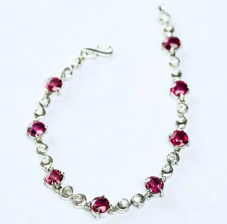 8.25ctw Round Cut Pink Tourmaline Tennis Bracelet