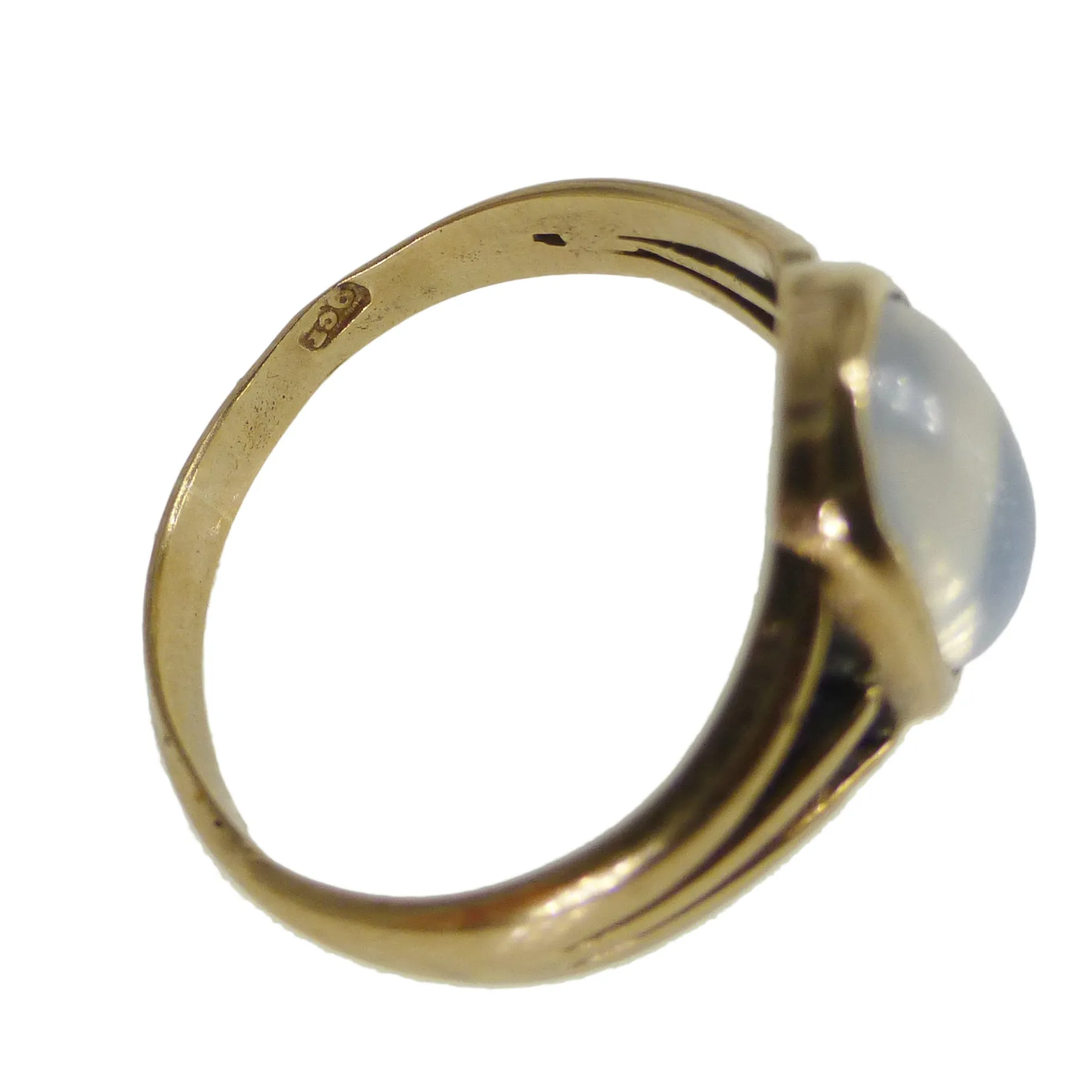 Antique Edwardian Gold Moonstone Solitaire Ring