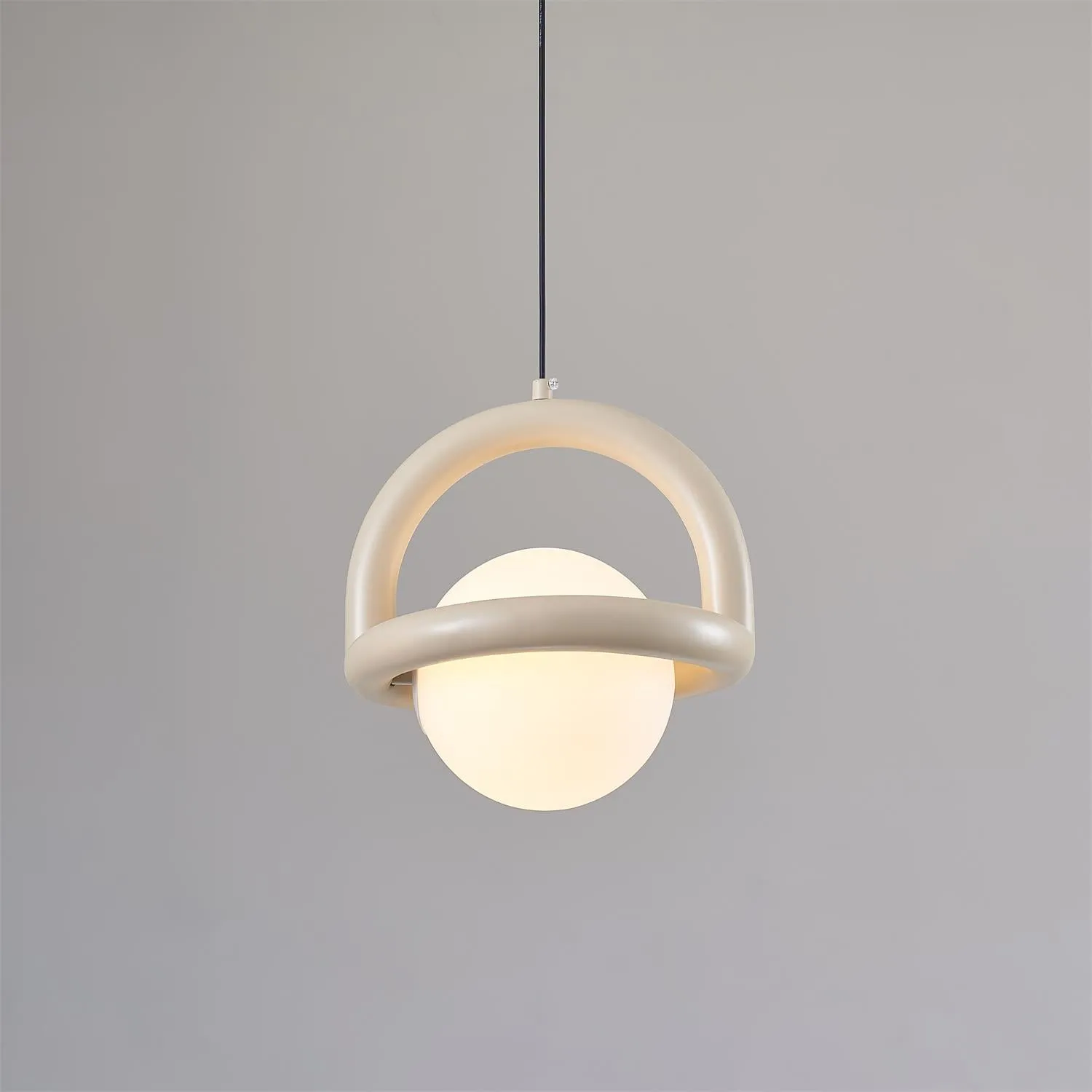 Balloon Pendant Lamp 9″
