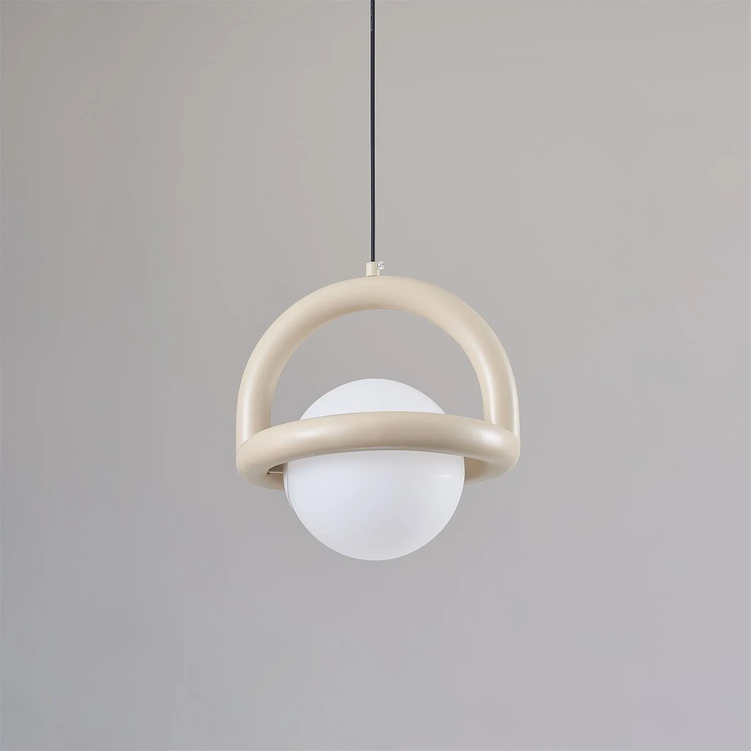 Balloon Pendant Lamp 9″