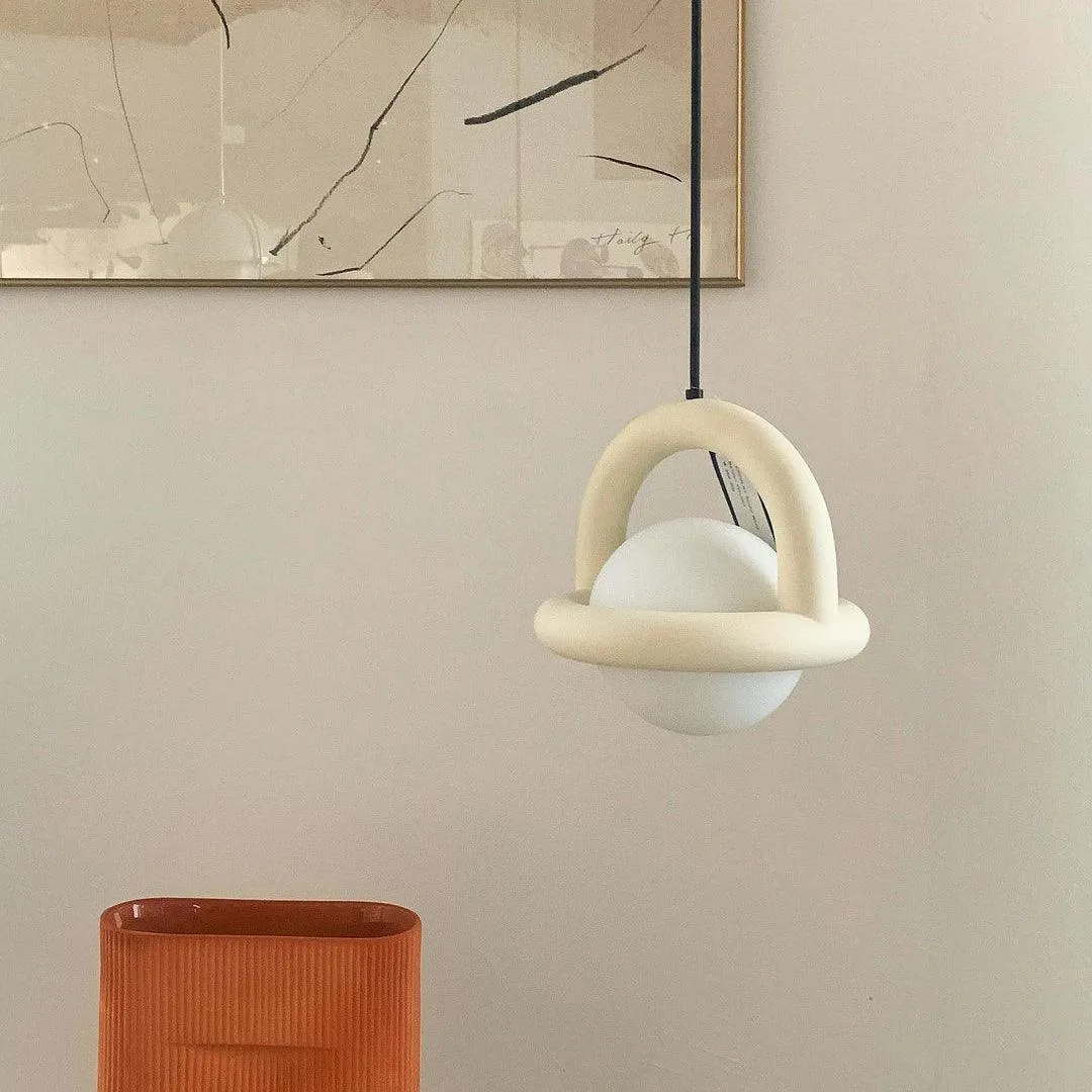 Balloon Pendant Lamp 9″