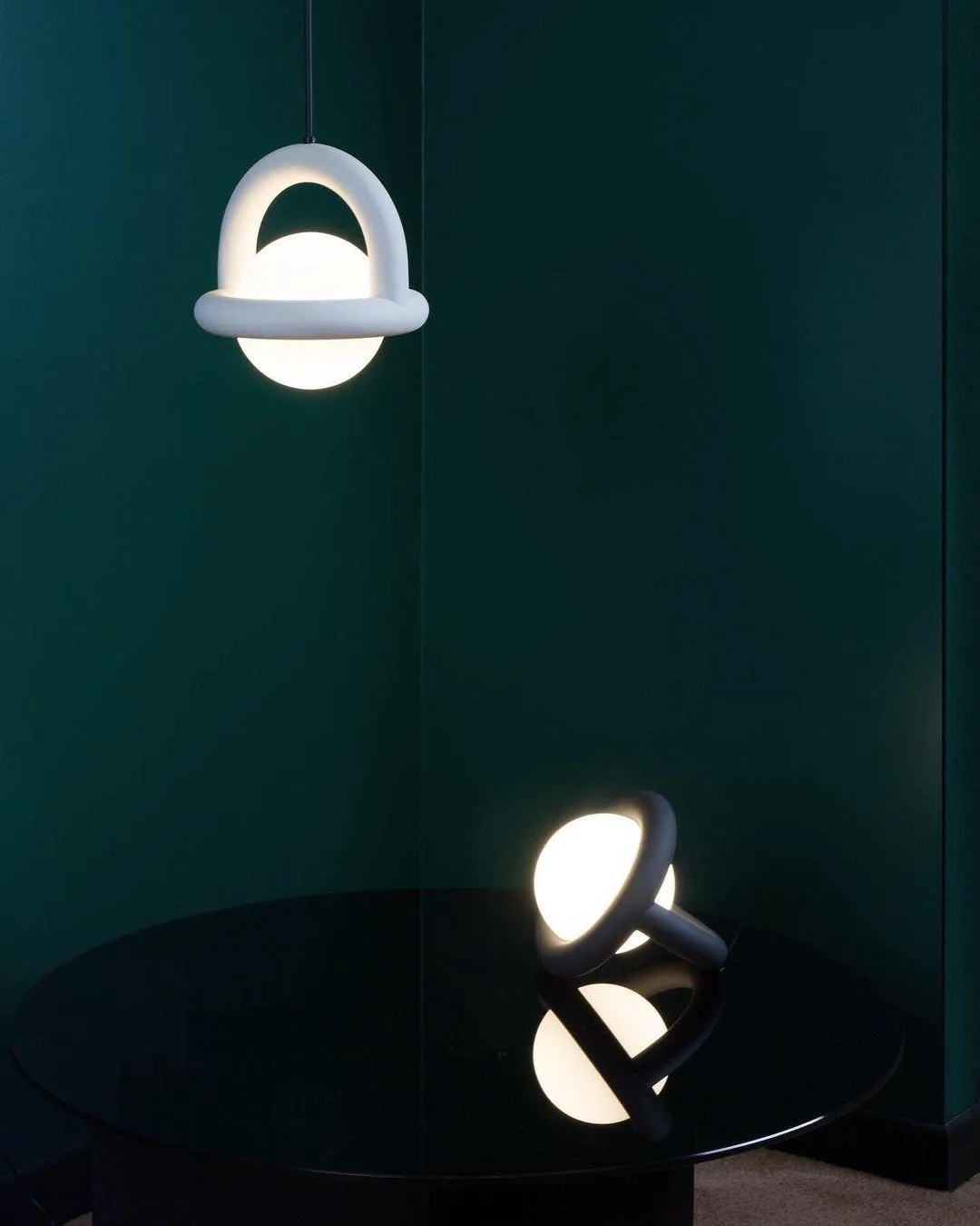Balloon Pendant Lamp 9″