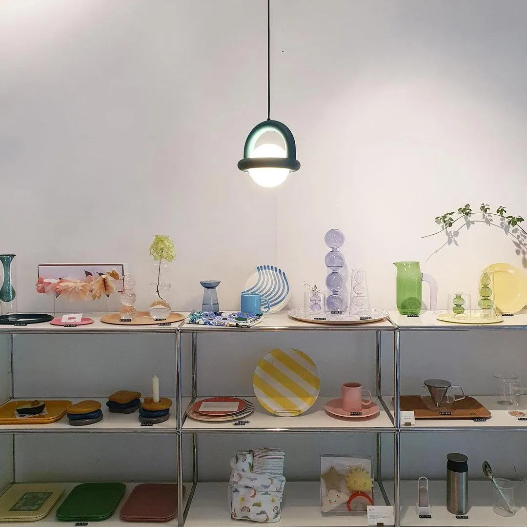 Balloon Pendant Lamp 9″