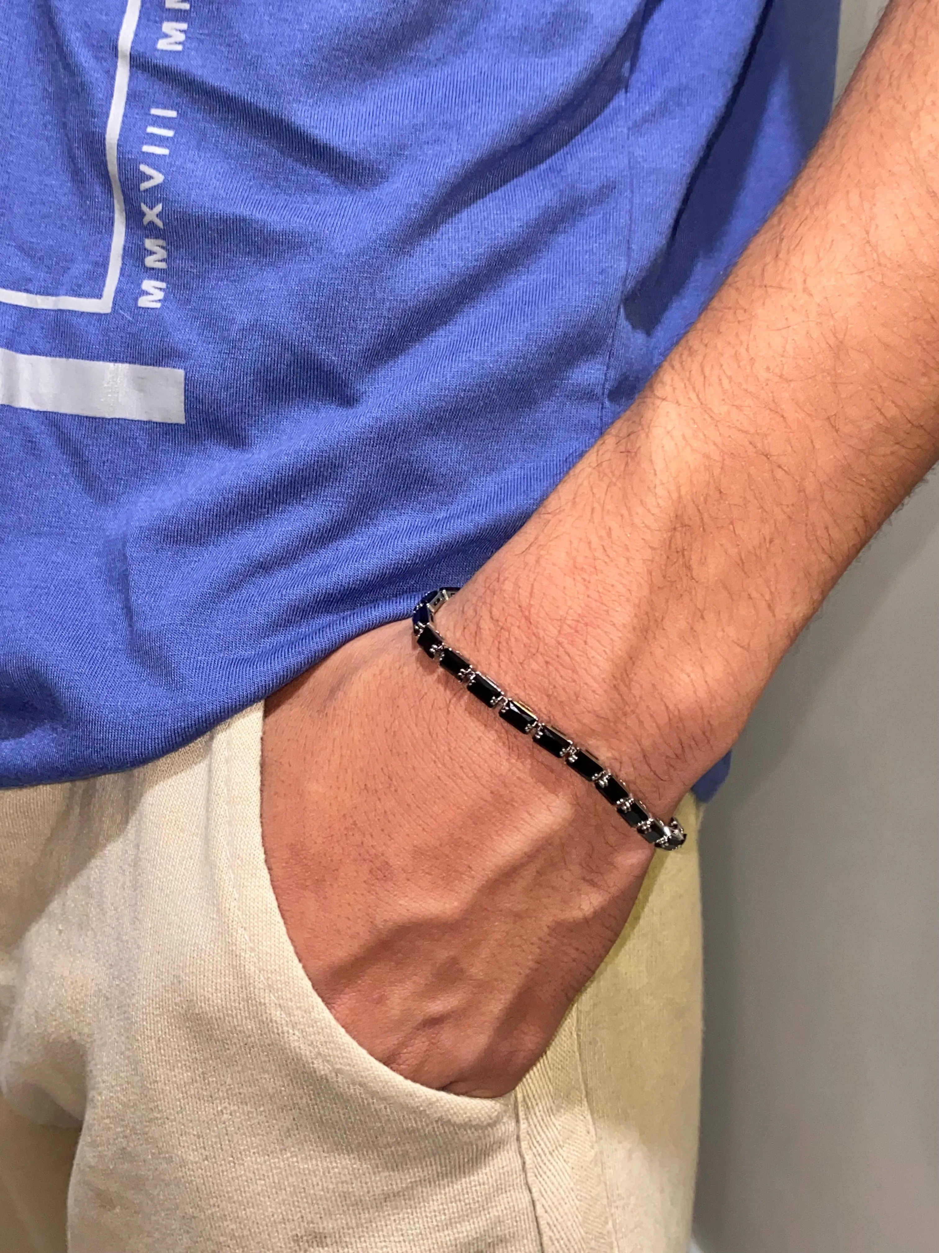 Black Emerald Cut Tennis bracelet (4mm)