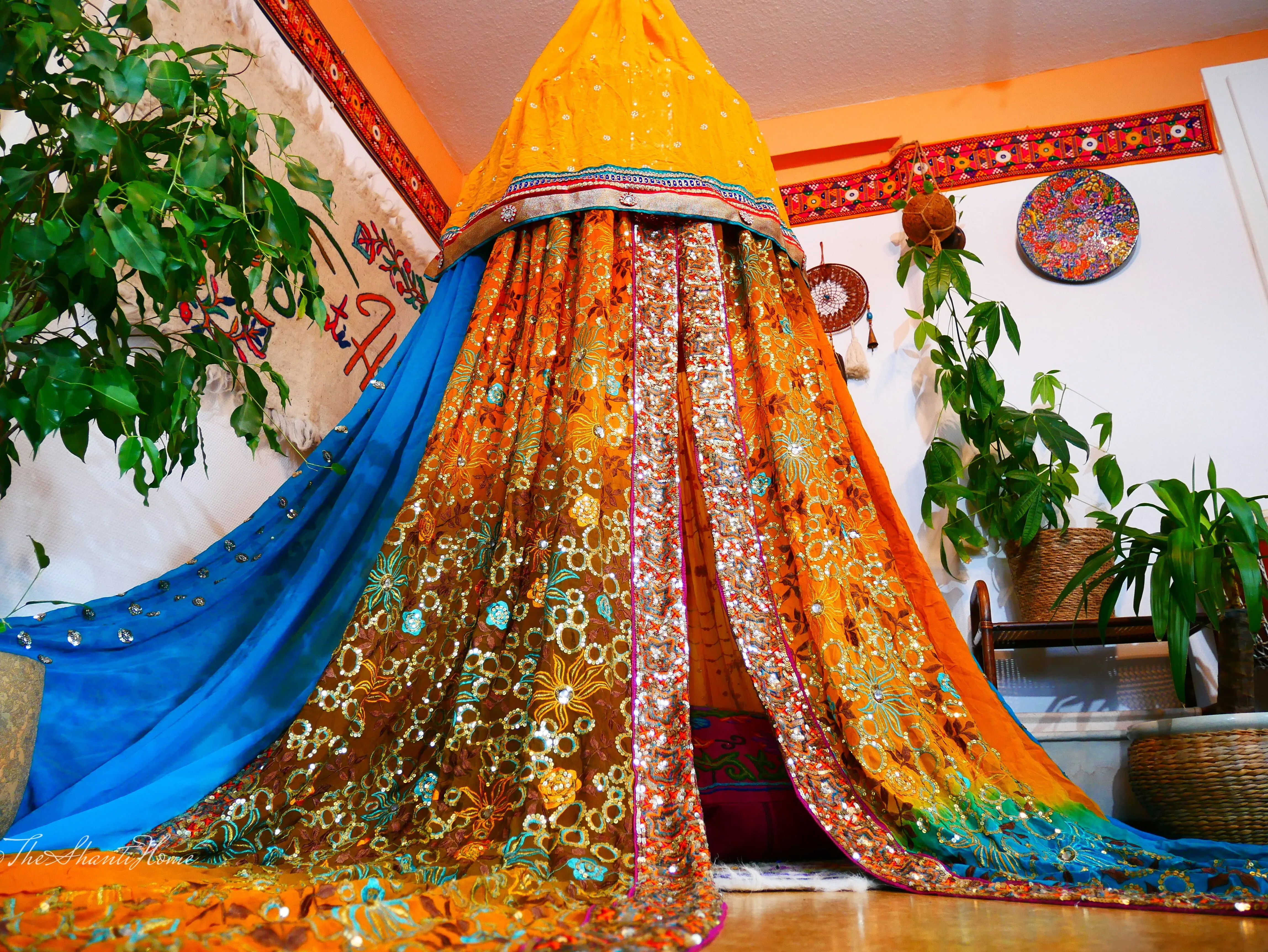 Boho canopy - Wedding Saree tent - bed canopy  | hippie decor - Shanti baldachin