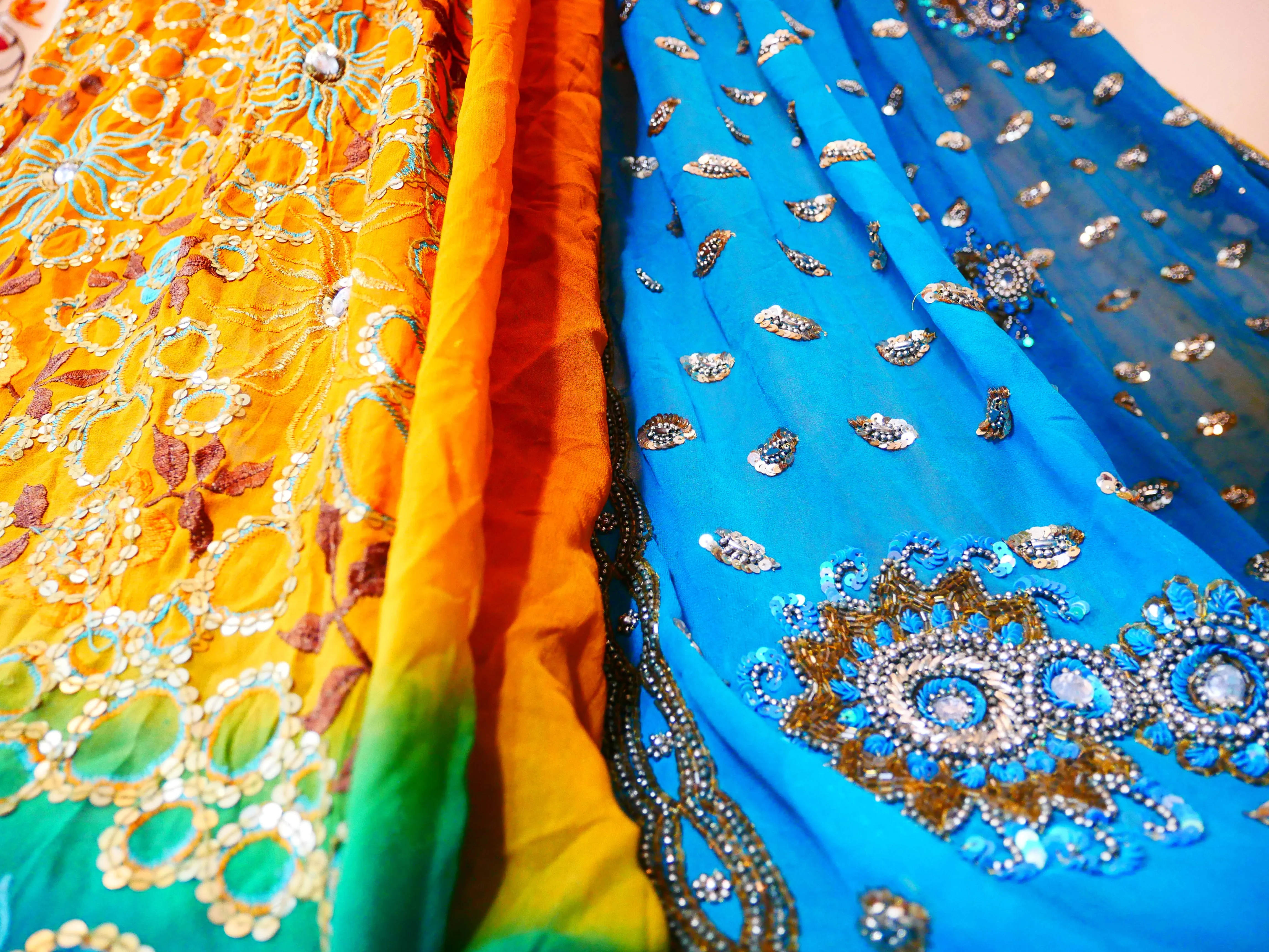 Boho canopy - Wedding Saree tent - bed canopy  | hippie decor - Shanti baldachin