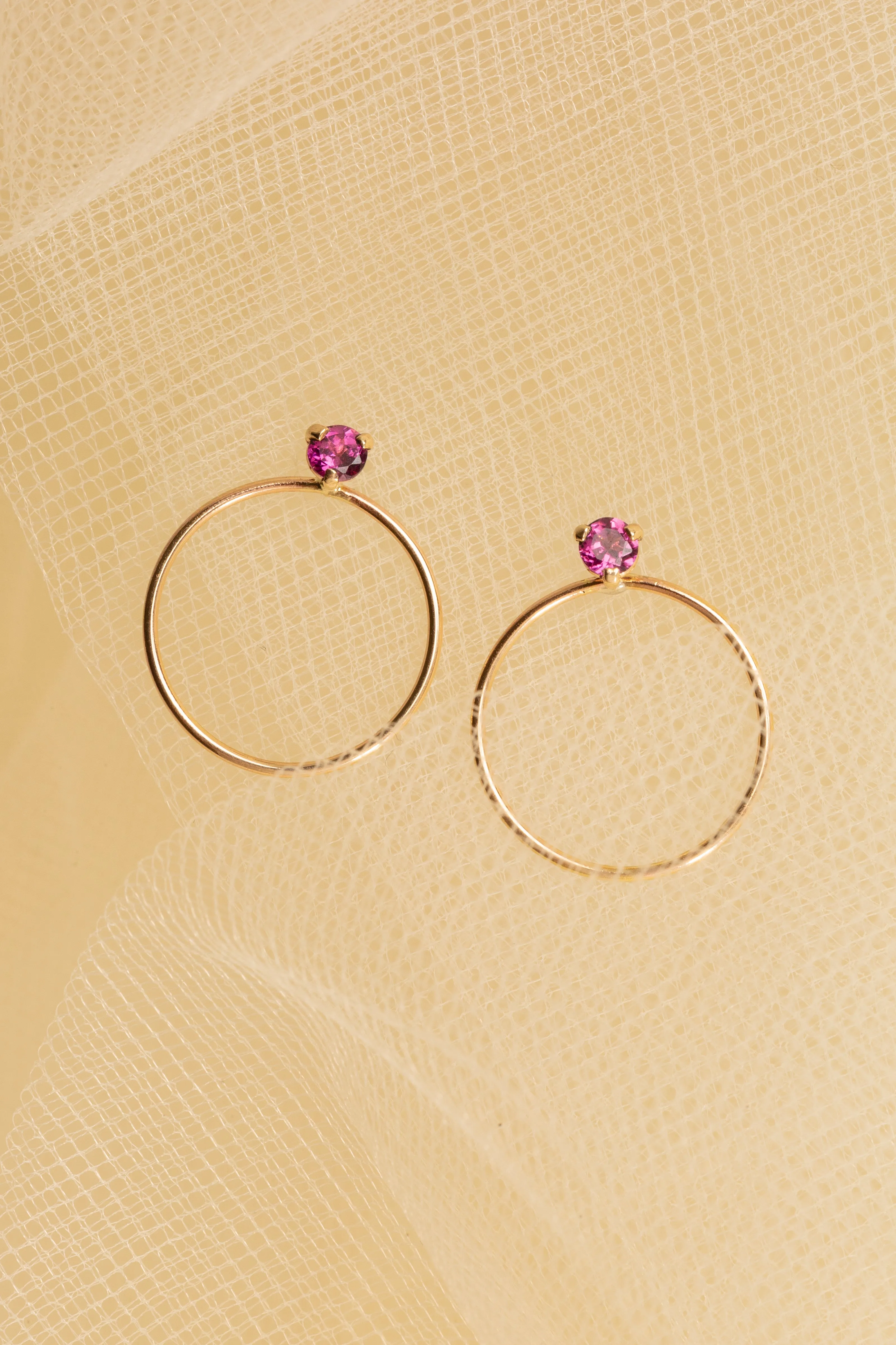 Circle Stone Earrings - Medium