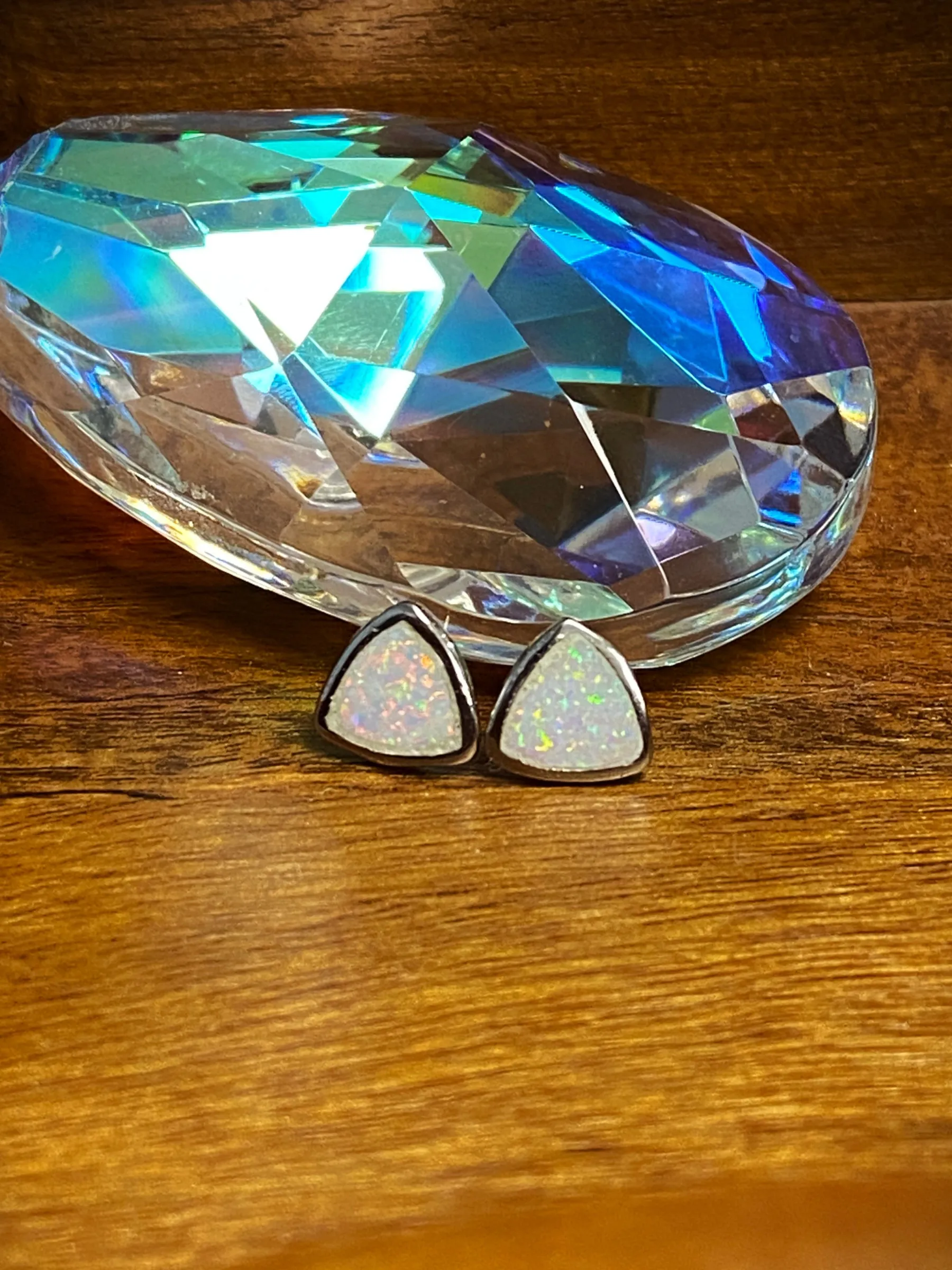 Curved Opal Triangle Posts