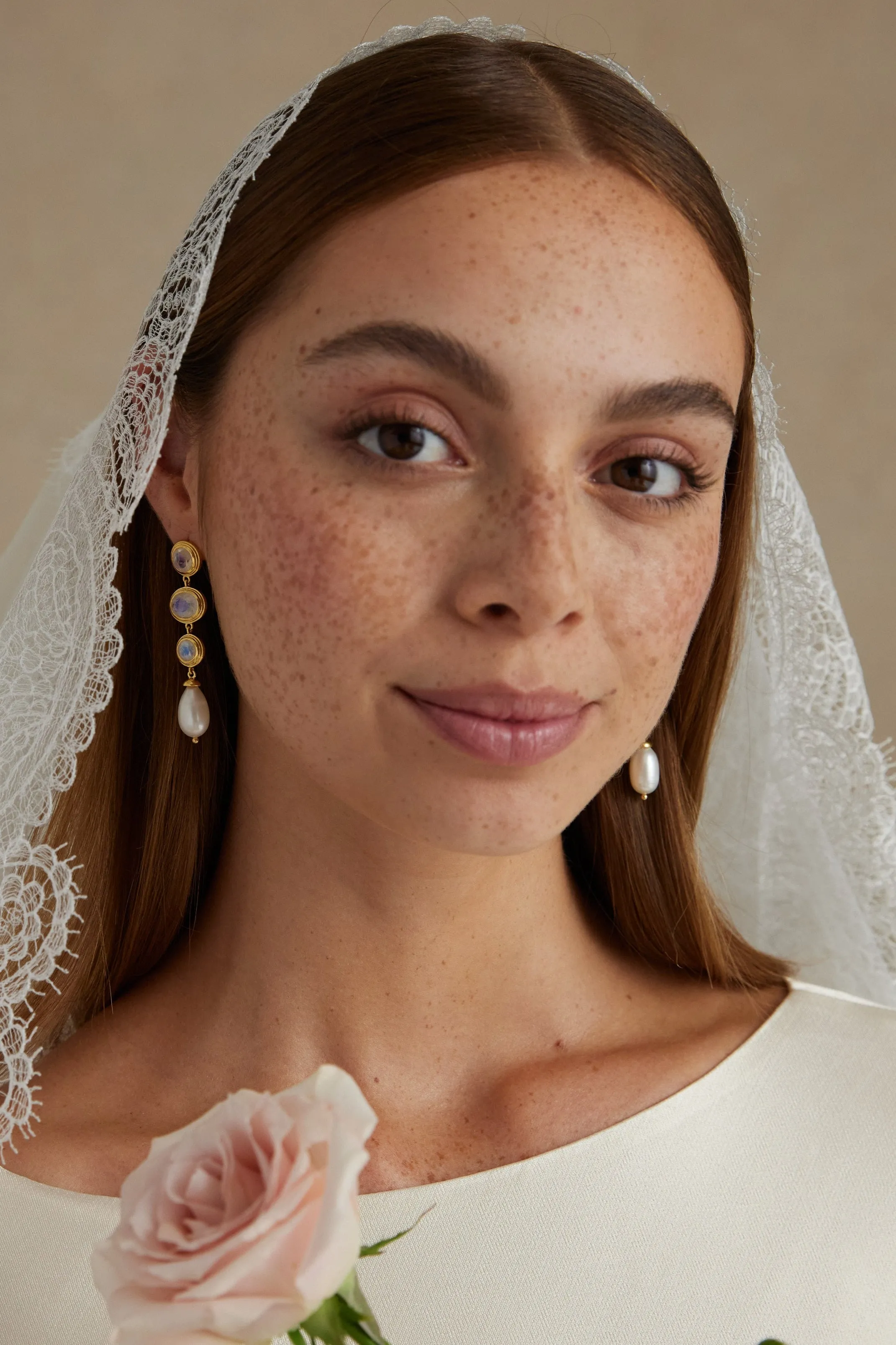 Eleanor Gold Earrings
