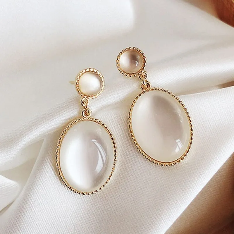 Exquisite Trend Rhinestone Flower Leaves Stud Earrings