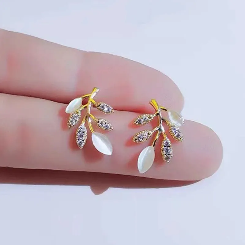 Exquisite Trend Rhinestone Flower Leaves Stud Earrings