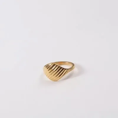 Natural Elements Twill Line Gold Ring