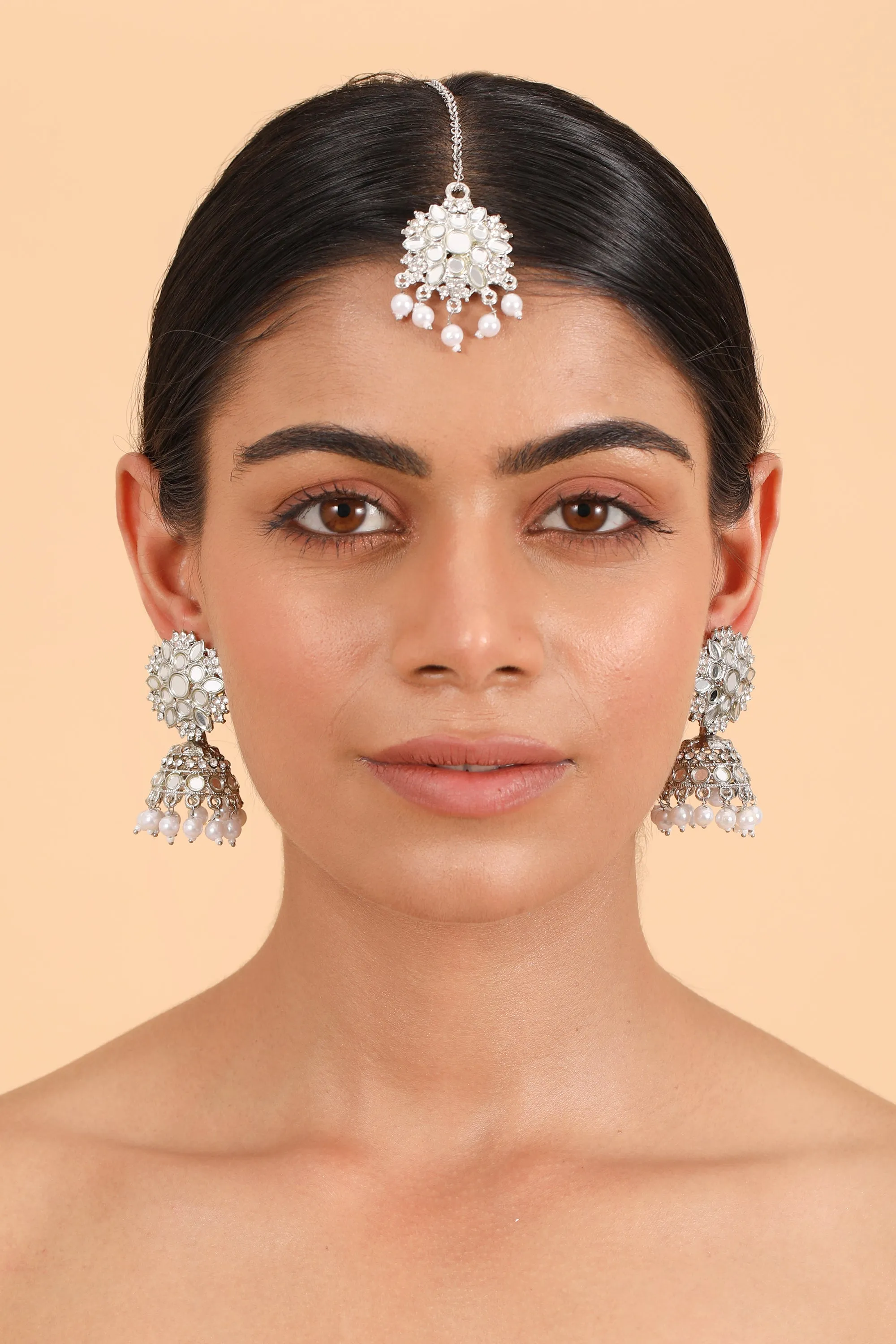 Pearlfect Chaand Taara Maang Teeka with Earrings