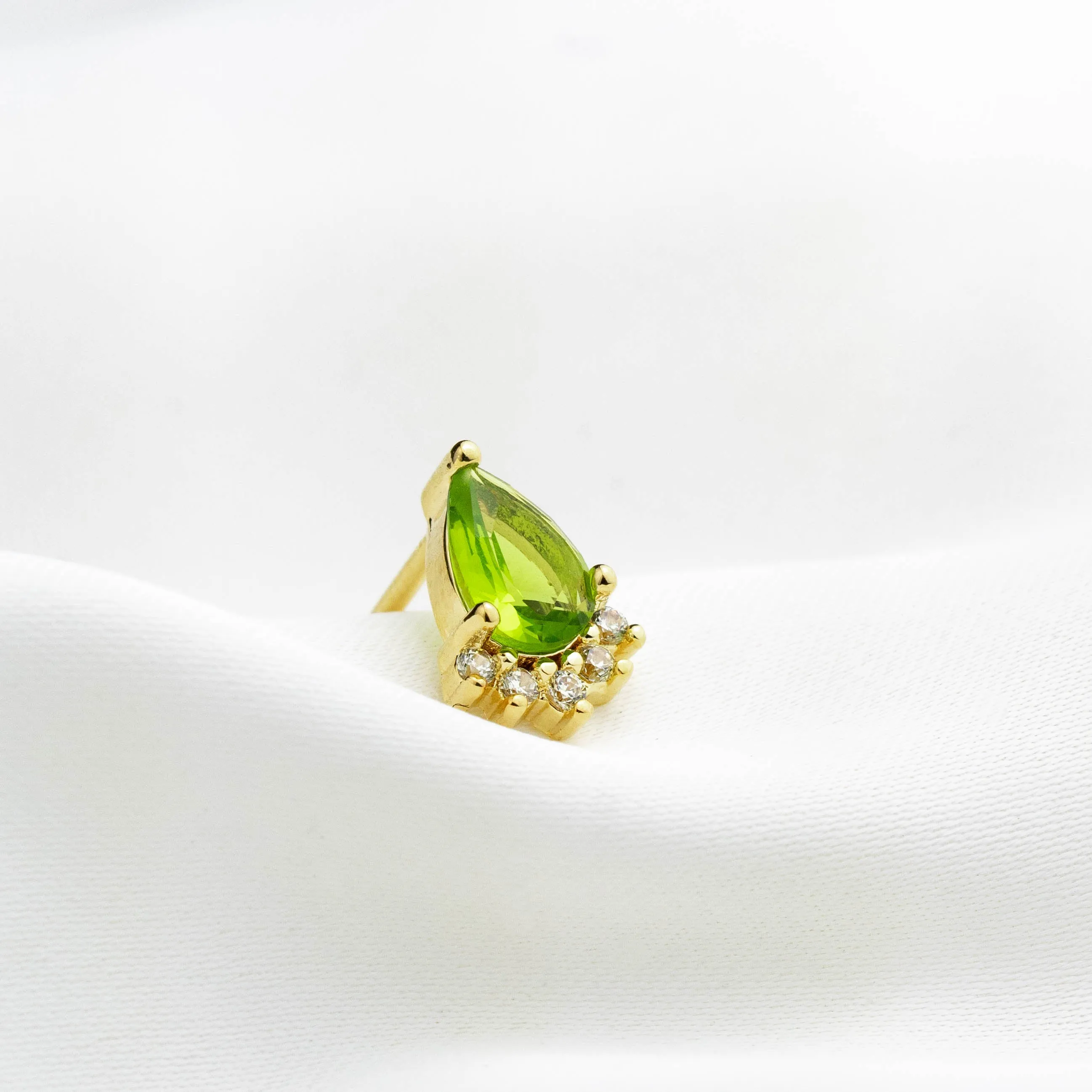 Peridot Sparkling Drop Stud