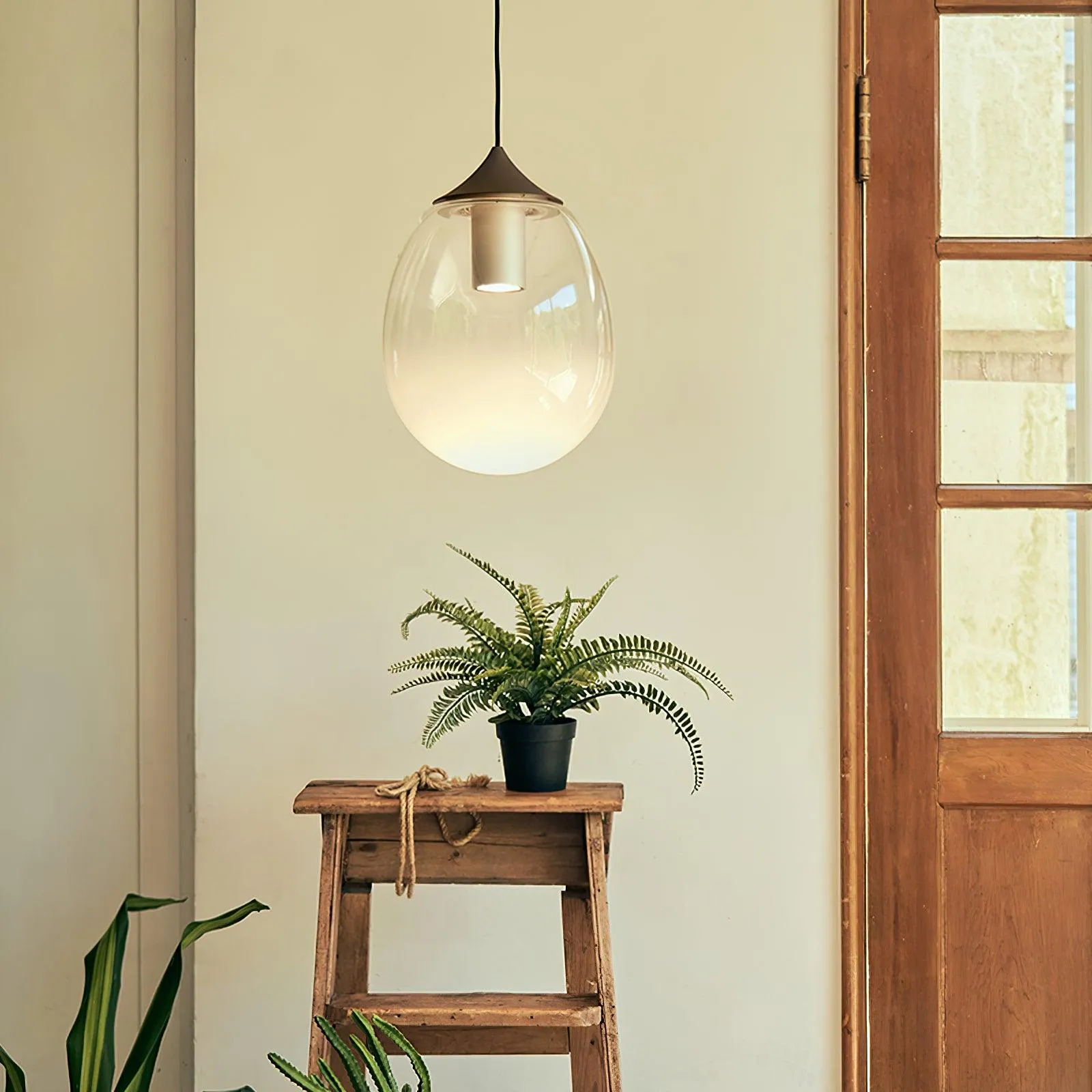 Petra Pendant Light