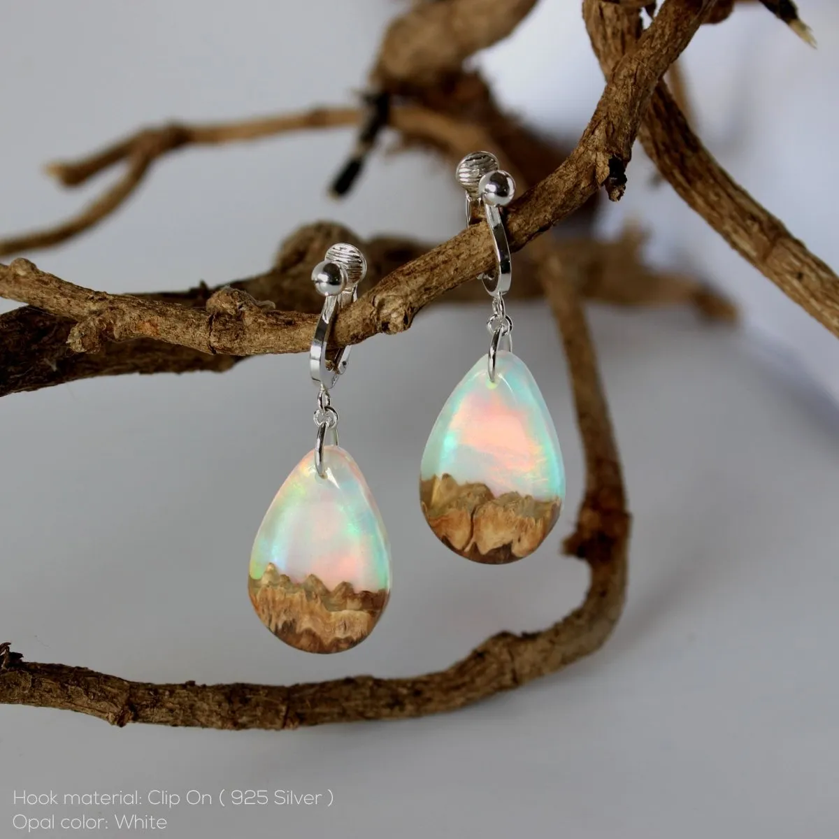 Rainbow Sky | opal earrings [raindrop]