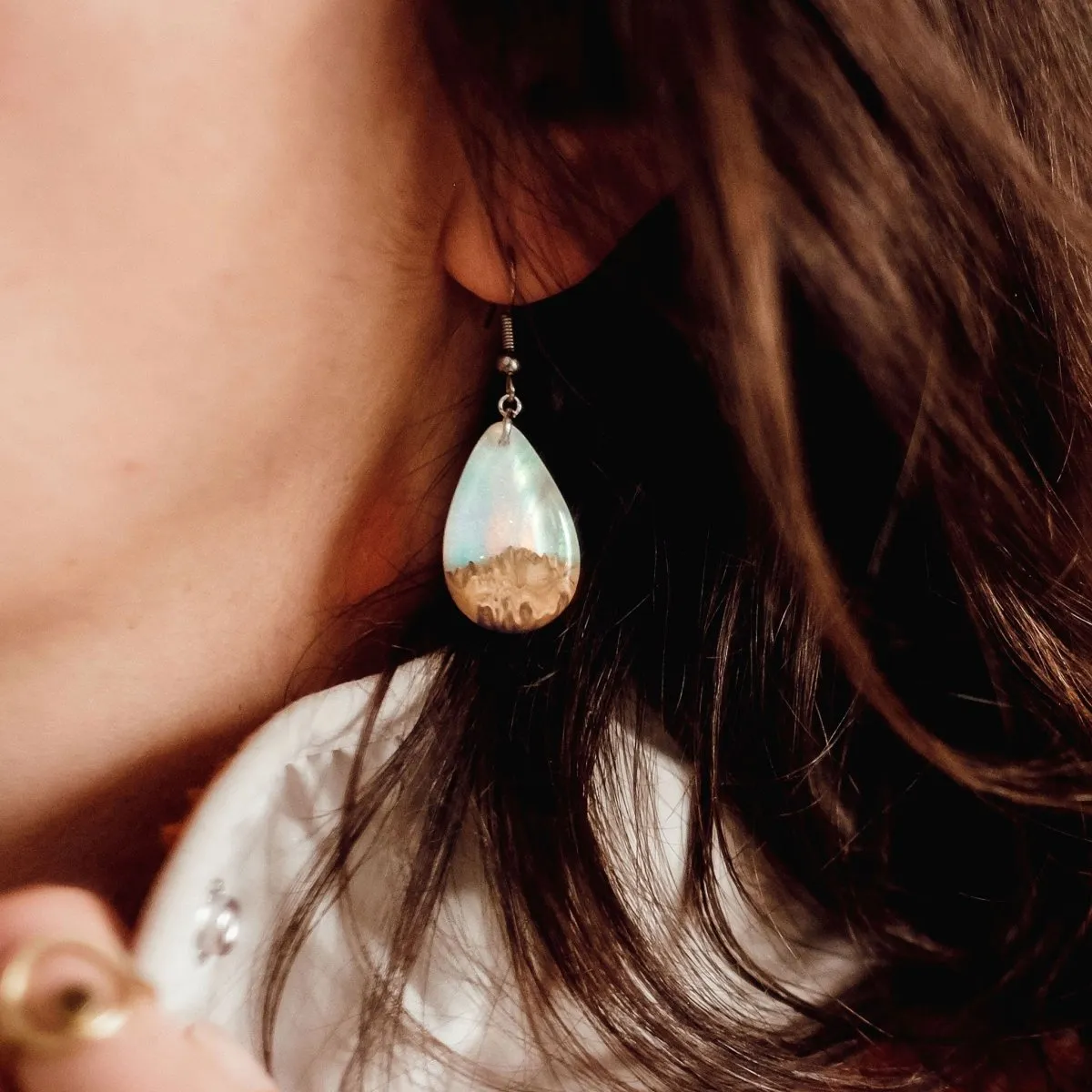 Rainbow Sky | opal earrings [raindrop]