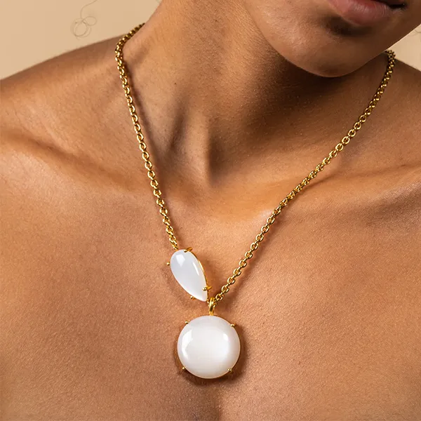 ROUND ANCHOR CHAIN WITH MOONSTONE 18K YELLOW GOLD