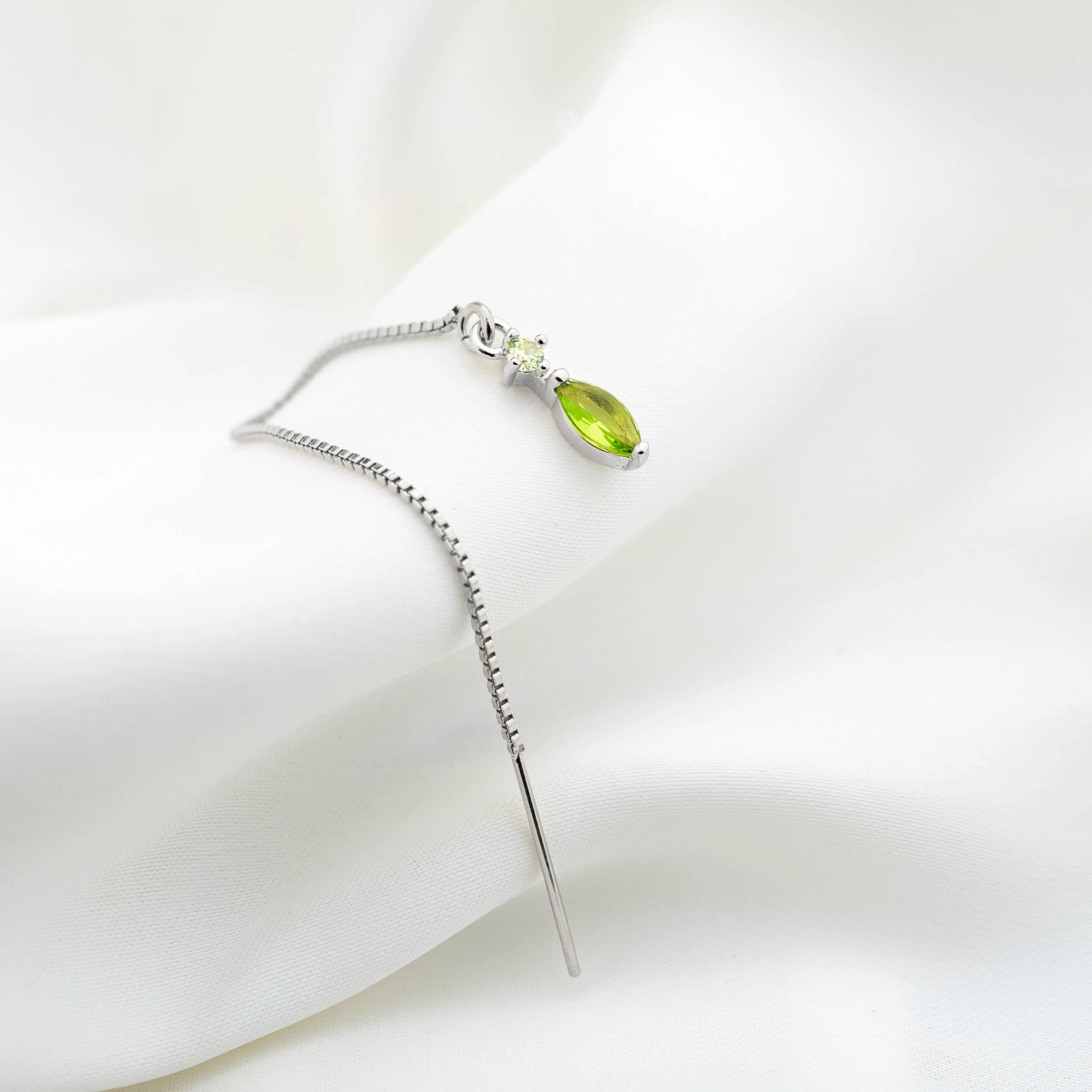 Silver Sparkling Peridot Earthread