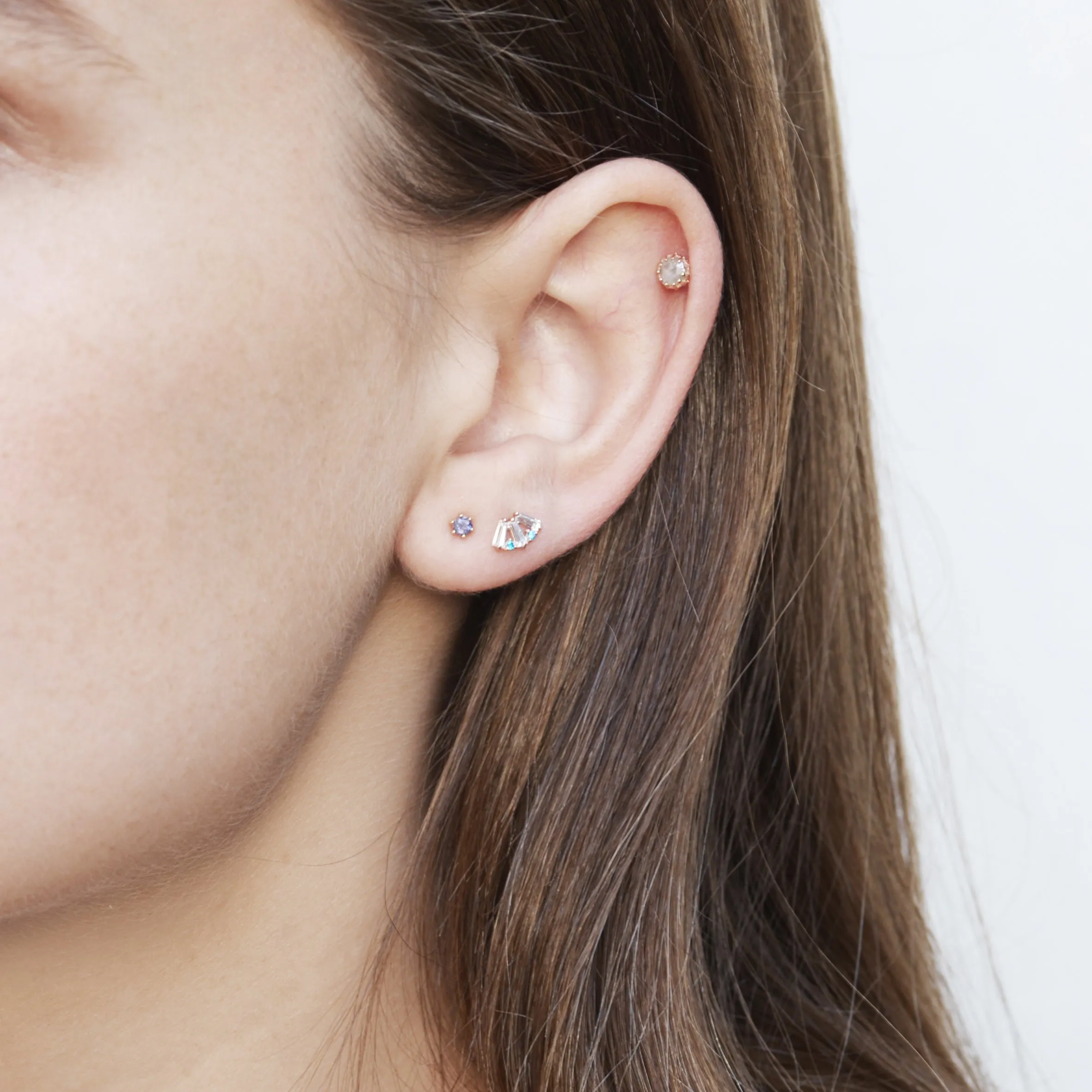 Stardust stud Earring (medium/ single) - 14K/ 18K Gold