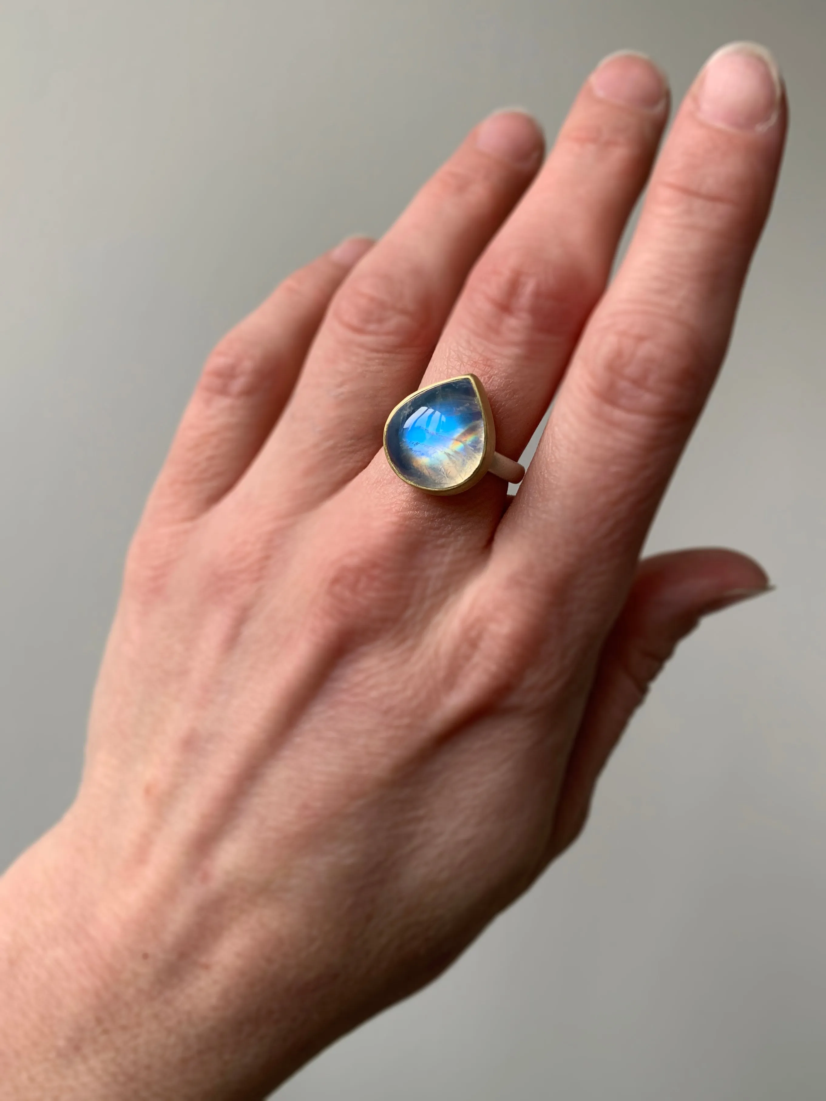 Teardrop Rainbow Moonstone Cabochon Ring
