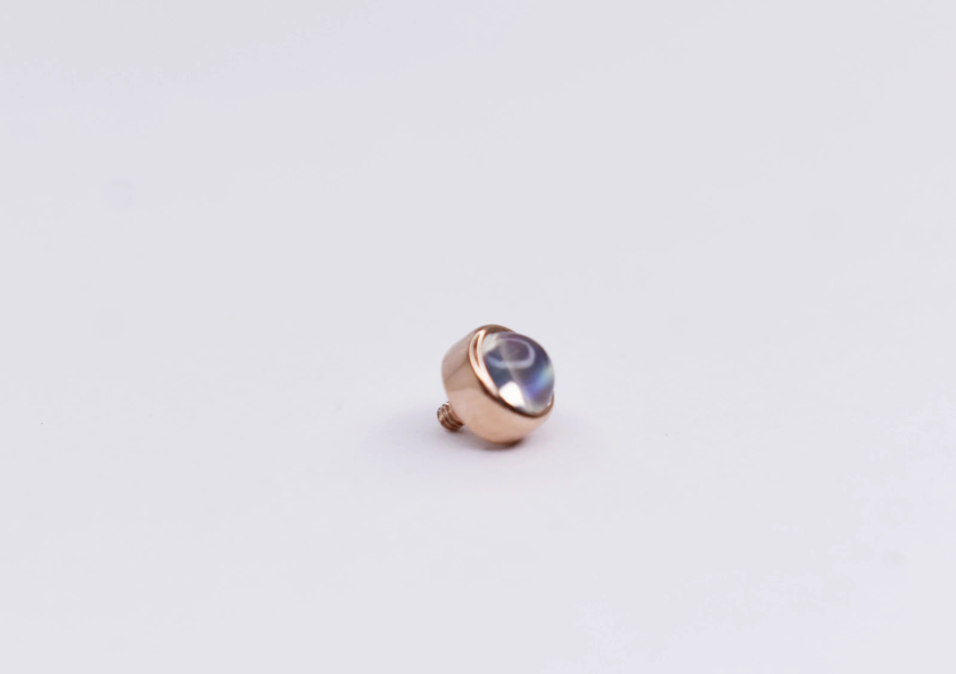 Threaded  end 14Kt rose gold Moonstone bezel