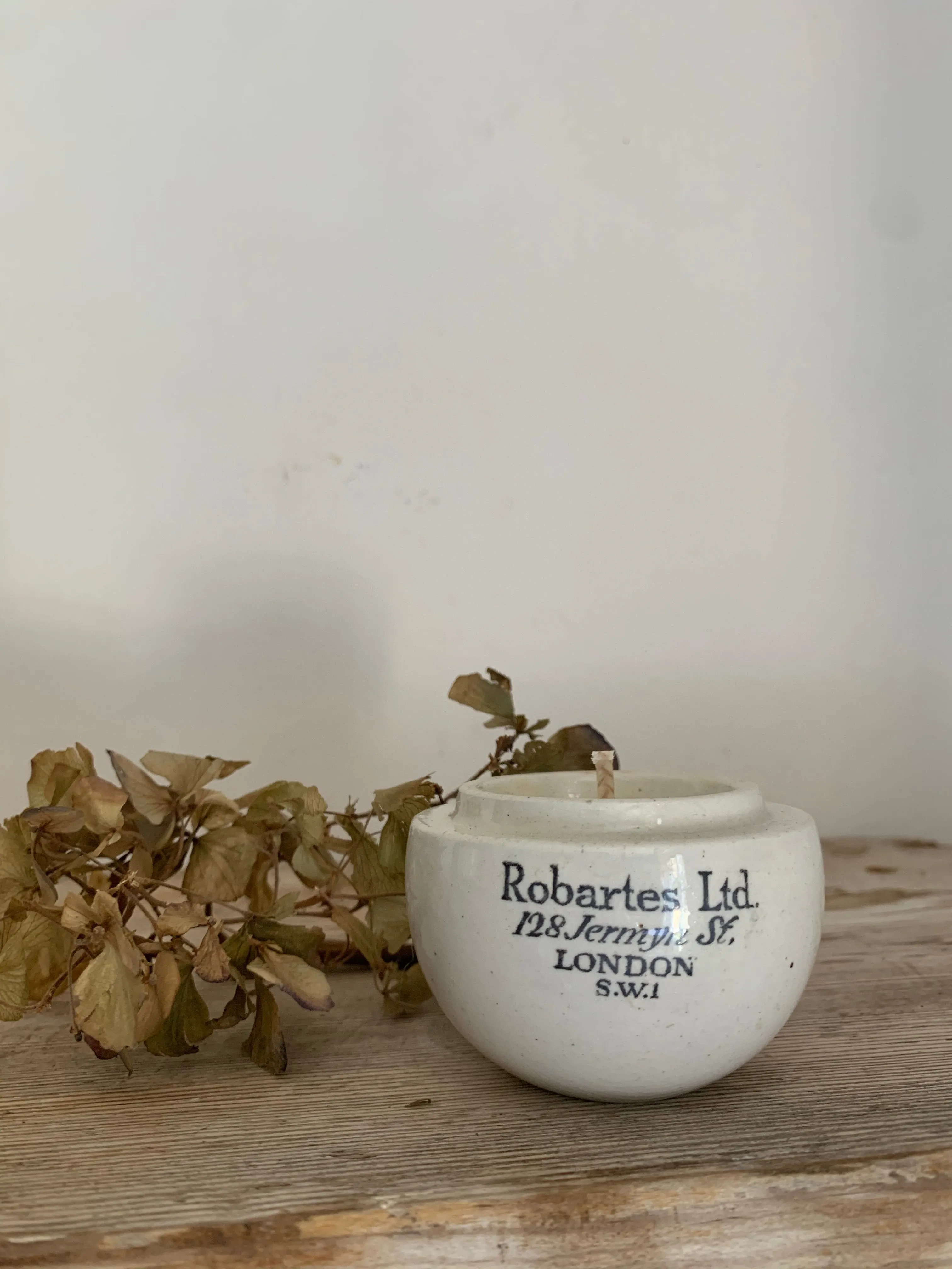 Very Rare Diadem Vanishing Cream Candle in Earl Grey & Cucumber