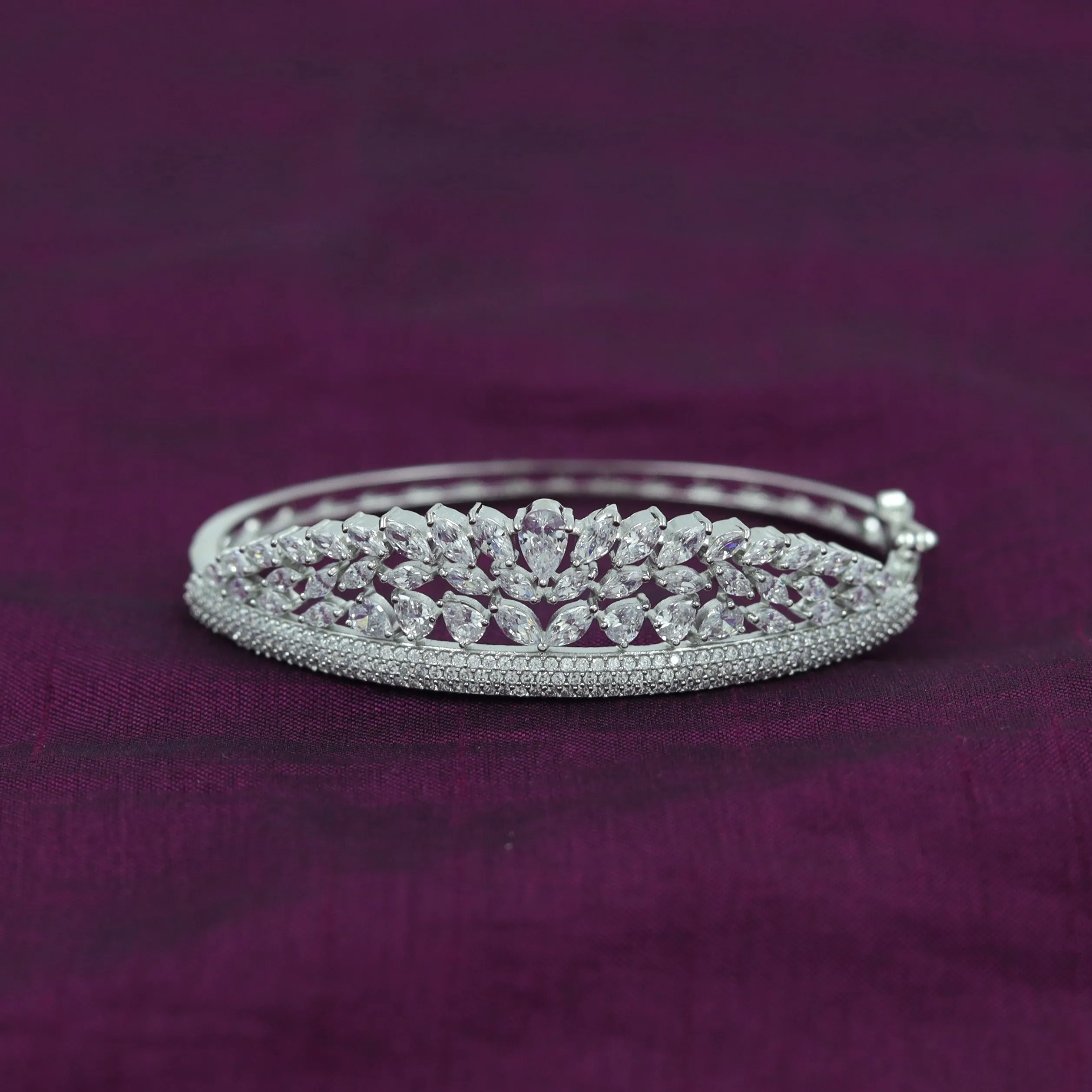 Zircon/AD Bracelet 16924-08